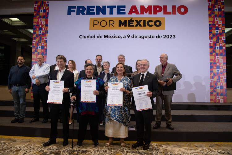 Frente Amplio por México presenta los cuatro aspirantes que pasan a la