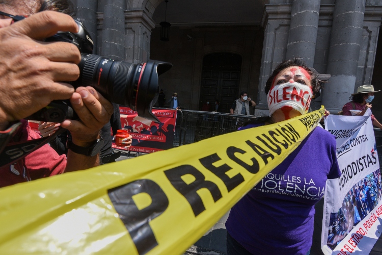 Ataques Contra La Prensa Mexicana Cada Horas Art Culo Ntr