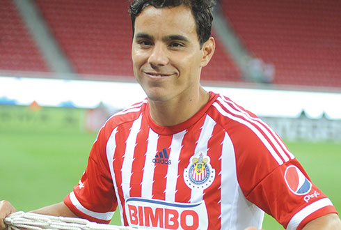 Omar Bravo.