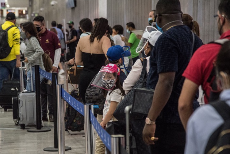 OMS reafirma su oposición al 'pasaporte' de vacuna anticovid | NTR  Guadalajara
