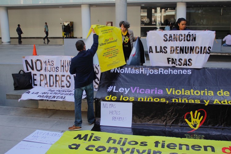 LA VEN SEXISTA. Los manifestantes no respaldan las legislaciones en la materia avaladas en el país. (Foto: Jorge Alberto Mendoza)