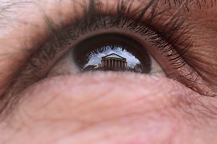 ¡Qué ojos… qué ojazos tapatíos!