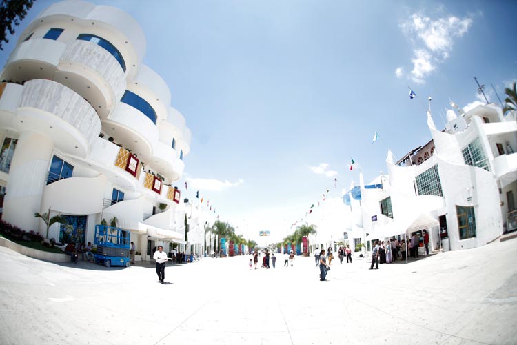 Fotorreportaje: La ciudad de la fe